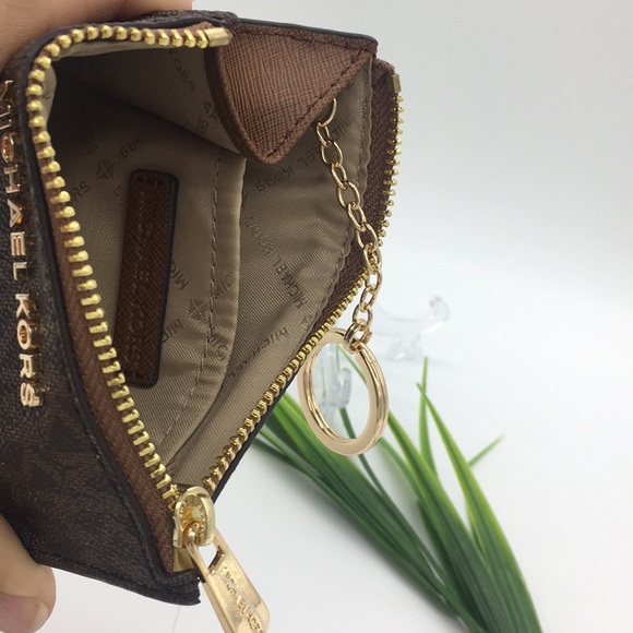 Jet Set Travel Sm TZ Coinpouch W ID Leather - Picture 6 of 8